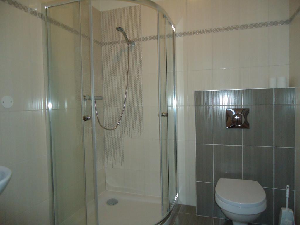 Bešeňová Apartman Valentka חדר תמונה