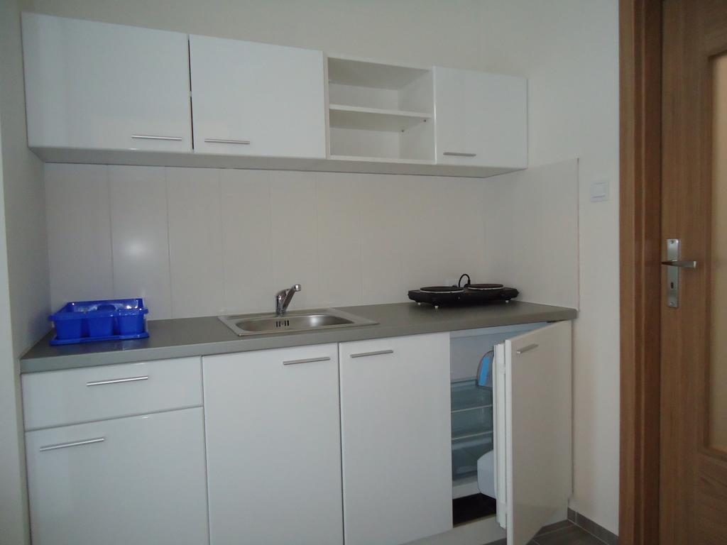 Bešeňová Apartman Valentka חדר תמונה